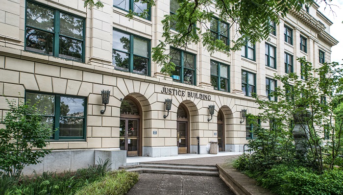 Oregon Justice Building, home of the state's Supreme Court and Court of Appeals in Salem